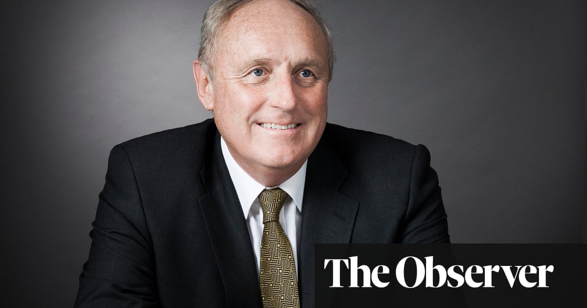 Johnson poised to appoint Paul Dacre chair of Ofcom