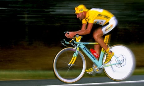 Marco Pantani decked in the yellow jersey in full flow during stage 20 of the 1998 Tour de France