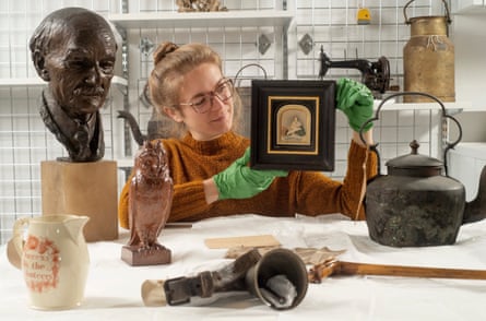 Objets du quotidien appartenant à Thomas Hardy exposés au Dorset Museum, Dorchester.