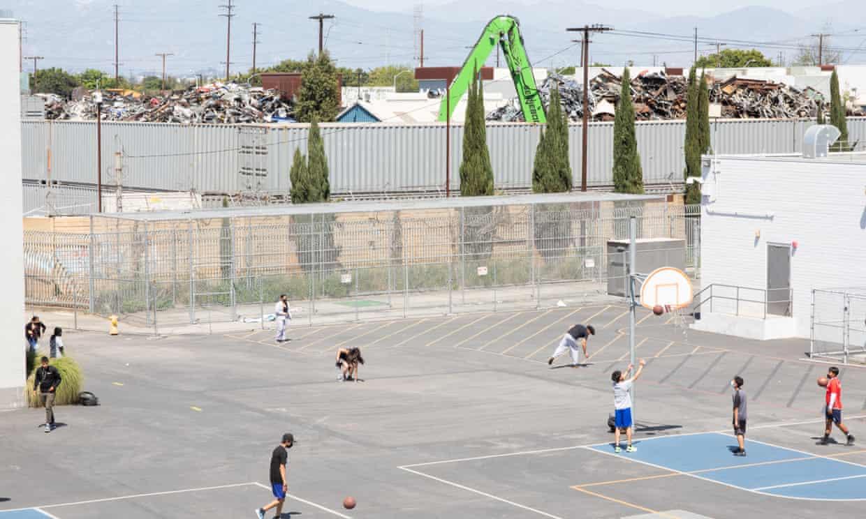 Metal recycling plant owners charged for contaminating LA school grounds (theguardian.com)