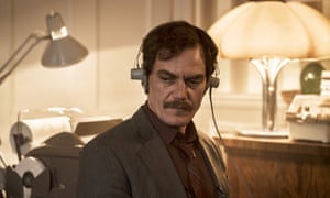 Kurtz (Michael Shannon)