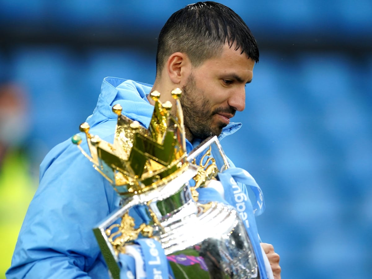 Sergio Aguero Breaks Scoring Record As Manchester City Crush Everton Premier League The Guardian