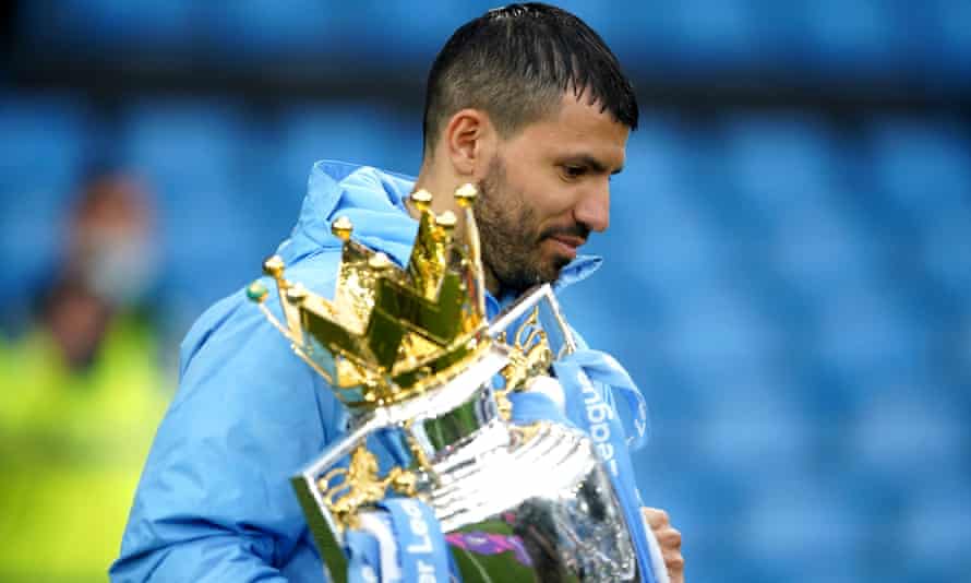 Sergio Agüero breaks scoring record as Manchester City crush Everton | Premier League | The Guardian
