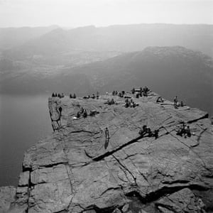 Mark Power: Pulpit Rock, Norway, 1995Popular tourist spot overlooking fjord.“Now that everyone in the developed world seems to own some form of camera, a different space has opened for documentary photographers. It’s a space free from specific events, where there are different expectations, where it is first and foremost about ideas. Now we can all take pictures, with varying degrees of ability, it’s what we do with our cameras that counts”