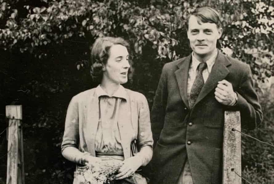 Tirzah Garwood con su esposo Eric Ravilious en la década de 1930