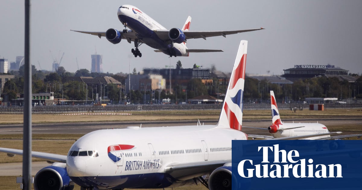 Threat of BA strike at Heathrow suspended after airline agrees pay deal
