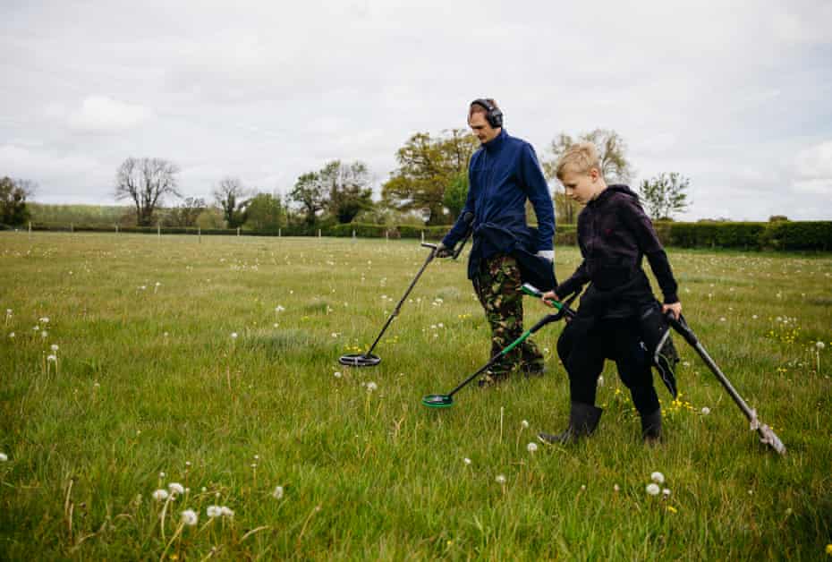 Detecting offers a way for people of all generations to spend time outdoors in the countryside. With ‘rallies’ arranged around the country, It can be as solitary or as sociable as the detectorist chooses to make it