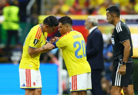 Juan Quintero puts on the captains armband as he comes on as a substitute