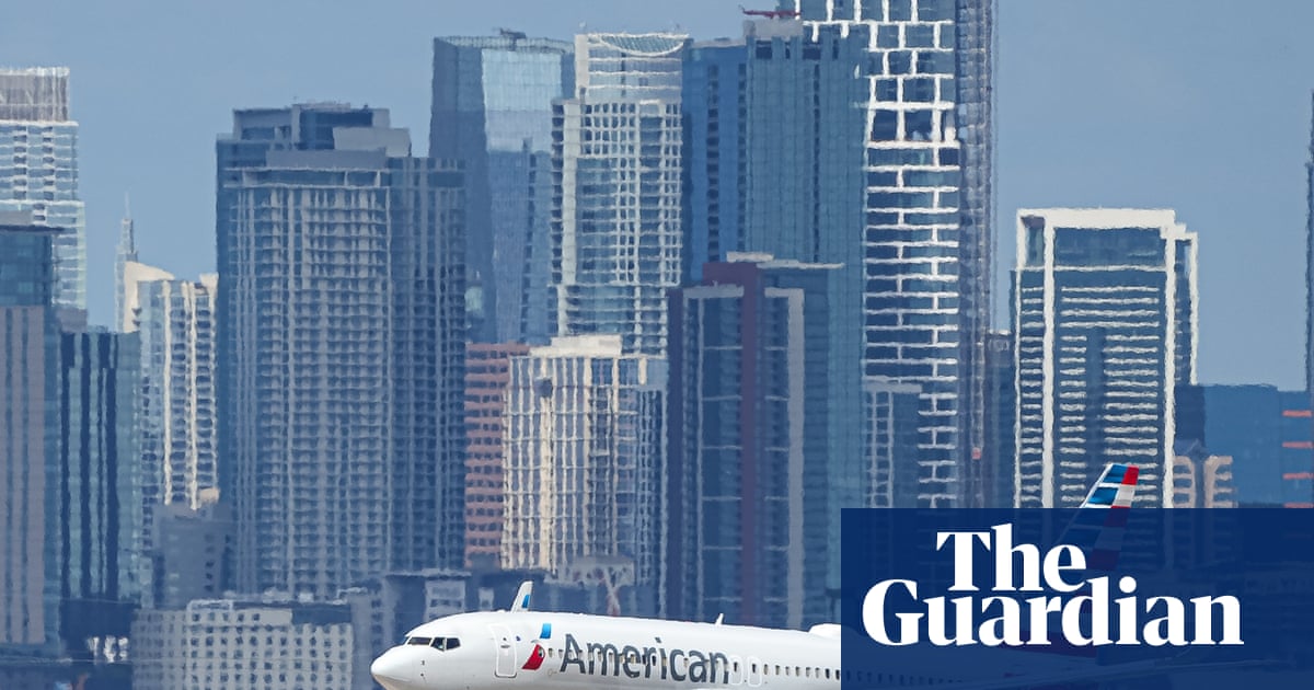American Airlines says soaring price of jet fuel will cost it $4bn this year