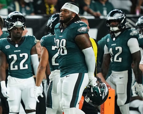 Eagles' Jalen Carter fined for spitting on Dak Prescott but avoids further punishment | Philadelphia Eagles | The Guardian