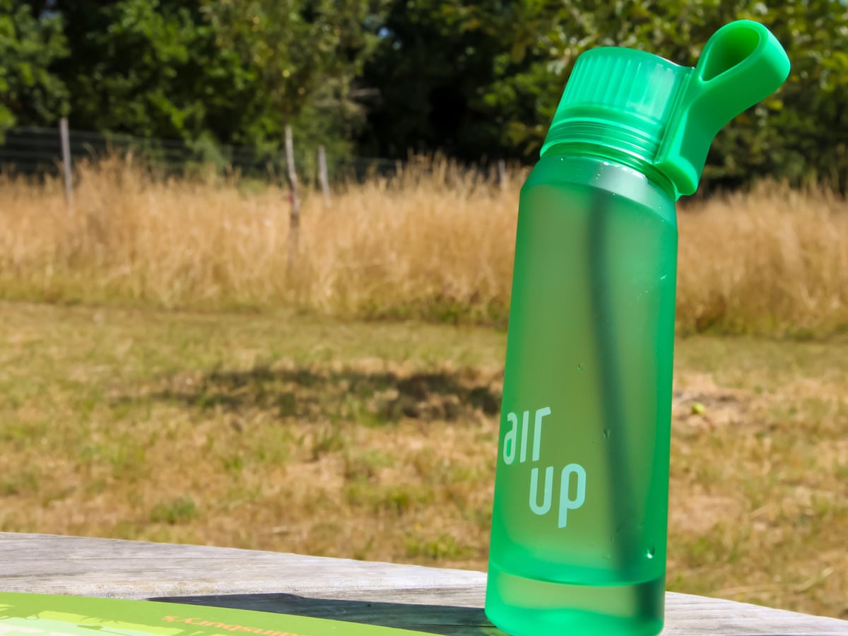 Air Up: scent-flavoured water bottle becomes latest playground craze | Food & drink industry