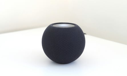 With HomePod mini, Apple goes small, cheap and smart