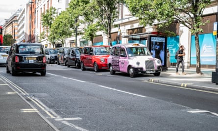 Taxis lined up on Oxford Street