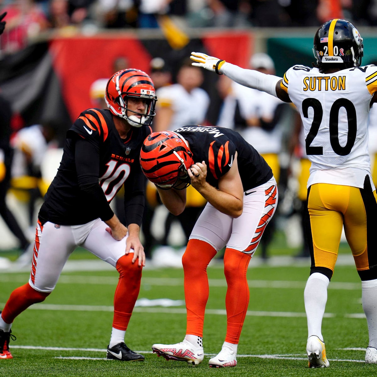 The Bengals' wild loss showed why long snappers, the NFL's ...