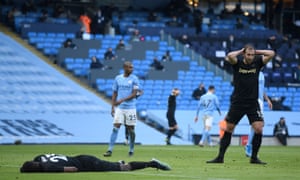 Manchester City 2-1 West Ham: Premier League – as it happened | Football 4 West Ham’s Issa Diop (left) and Craig Dawson react after Diop headed wide.