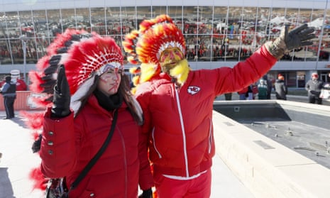 Watch Chiefs fans do the Tomahawk Chop on the way out of Arrowhead -  Arrowhead Pride