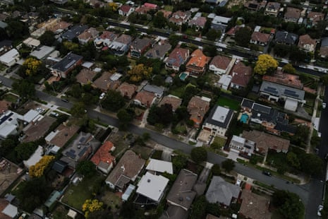 A aerial view of houses in Glen Iris, Melbourne.