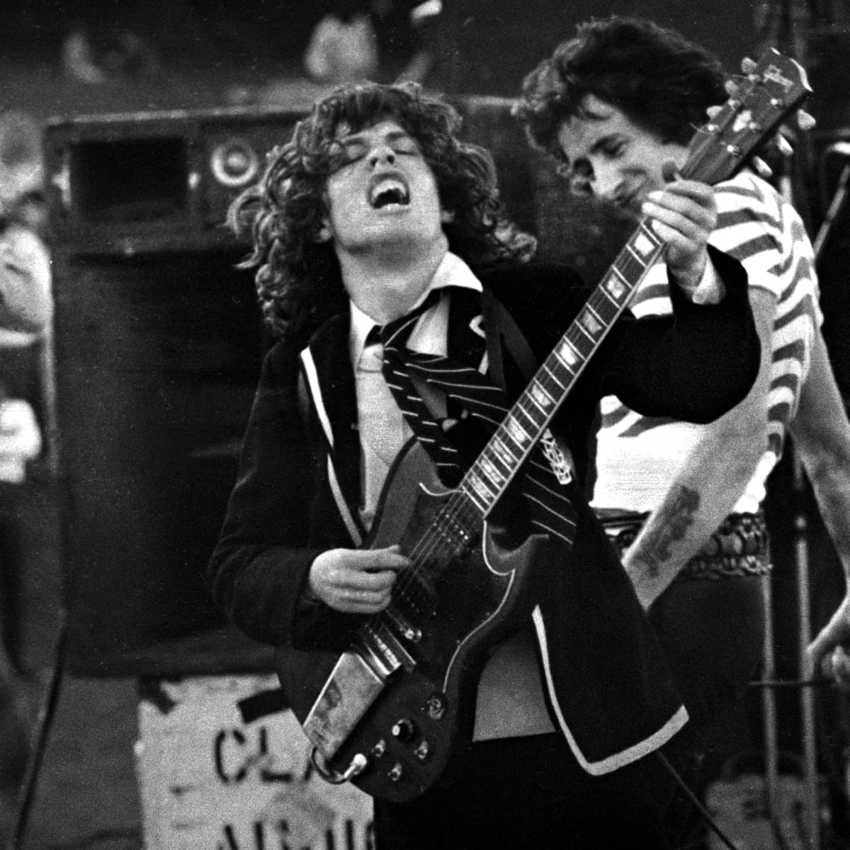 mother assembly Athletic I bet Bon Scott is pissing himself': the AC/DC covers gig shutting down a major Perth highway | AC/DC | The Guardian mother assembly Athletic I bet Bon Scott is pissing himself': the AC/DC covers gig shutting down a major Perth highway | AC/DC | The Guardian