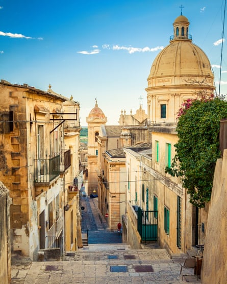 Noto, the capital of baroque stylethe street leading down at the famous town of Sicily – Noto, the capital of baroque style