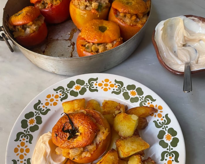 Gefüllte Tomaten sind der absolute Main-Character-Vibe für den Herbst