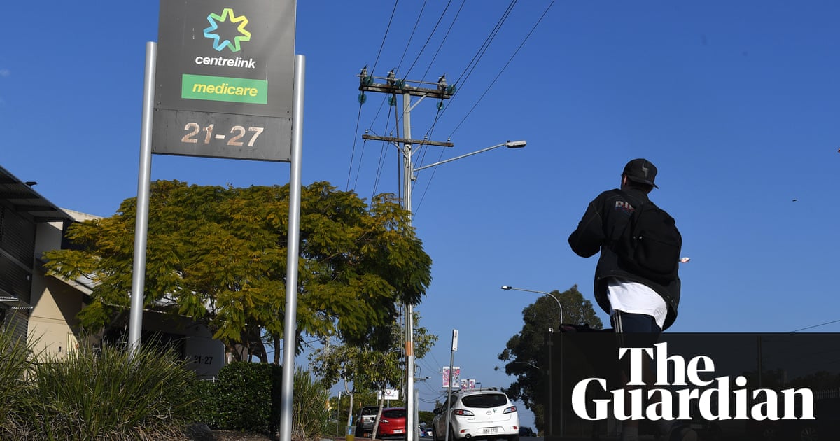 Centrelink forced to wipe or change one in six robo-debts