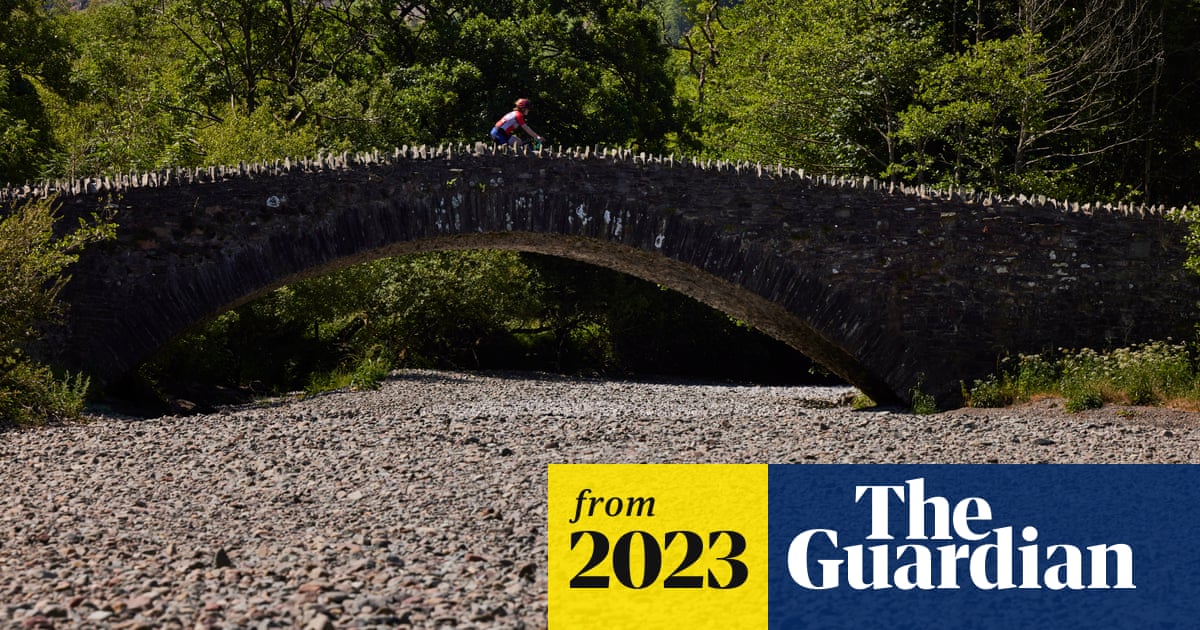 River in 'wettest place in England' in Lake District almost completely dry River in 'wettest place in England' in Lake District almost completely dry