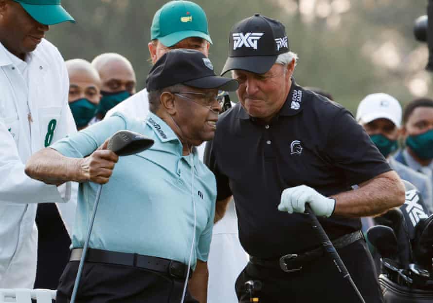 Gary Player with Lee Elder during the ceremonial start of play at Augusta on Thursday