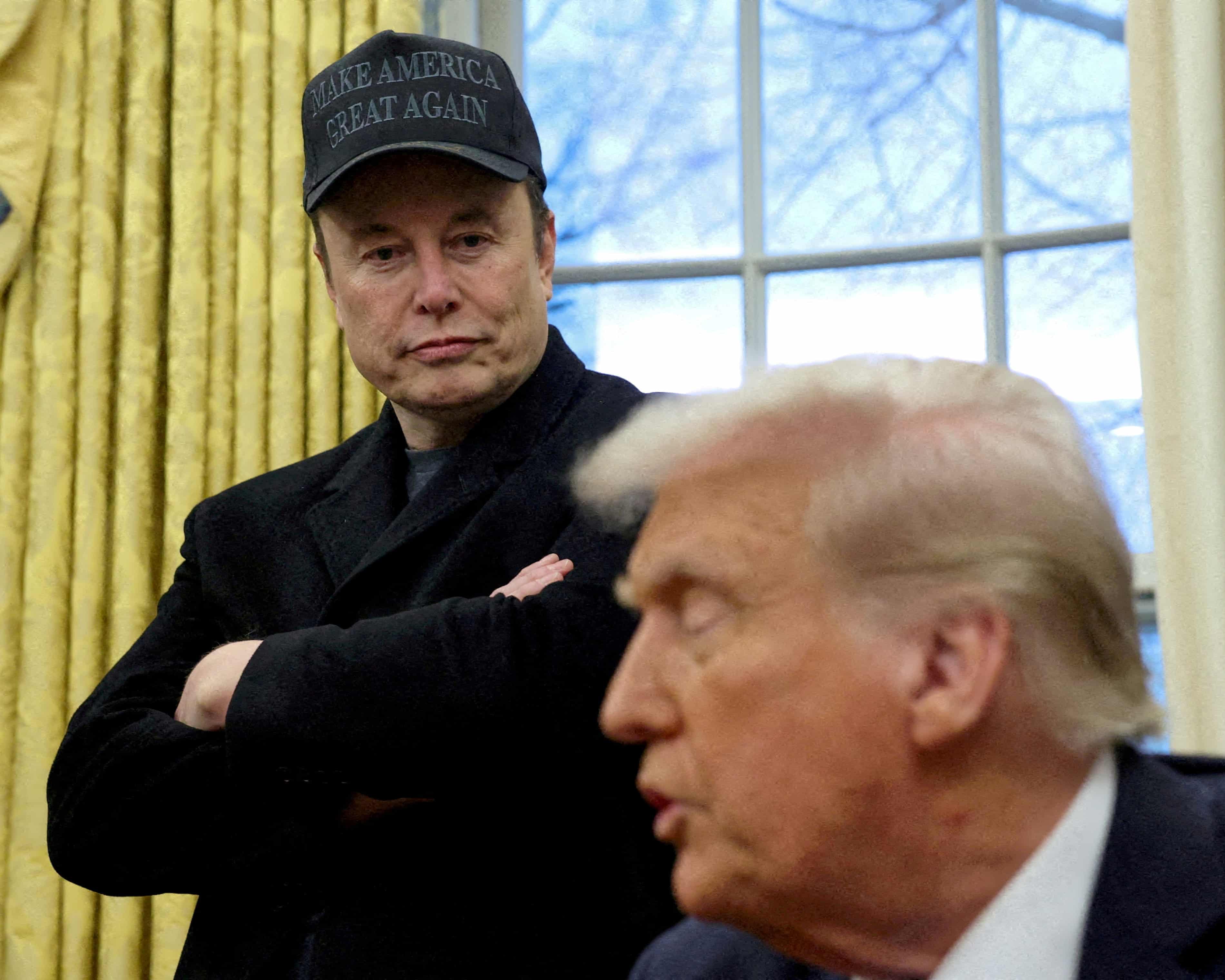 Trump gets tariff reprieve as he prepares Oval Office goodbye to Musk (theguardian.com)