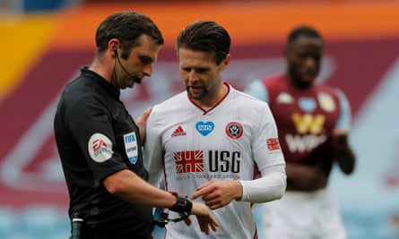 Hawk Eye Apologises After Never Seen Before Error Denies Blades