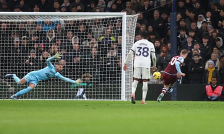 Ward-Prowse caps West Ham comeback as Tottenham squander another lead, Premier League