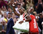 Serena Williams struggles with knee injury after Wimbledon return
