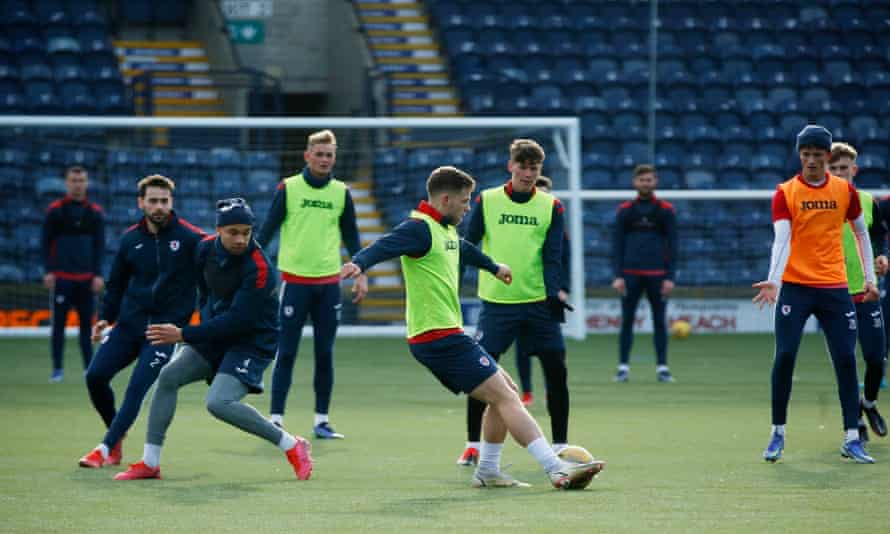 Raith players on the training pitch