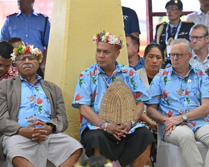 Agreement to transition away from fossil fuels ‘not open for renegotiation’, Pacific leader tells pre-Cop