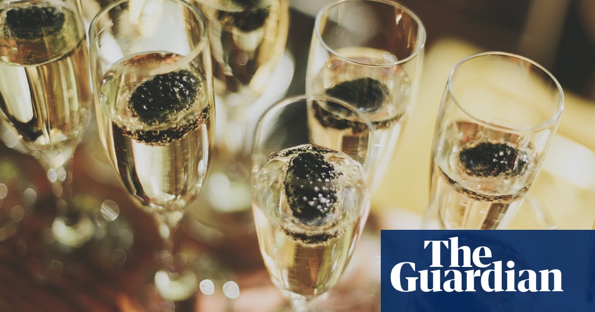French champagne houses toast record sales in 2021