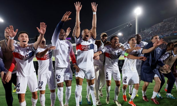 Remarkable PSG Comeback Knocks 10-Man Barcelona Out of Champions League Remarkable PSG Comeback Knocks 10-Man Barcelona Out of Champions League