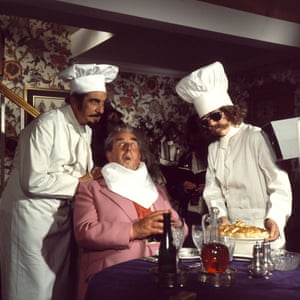 Vincent Price, Robert Morley and Diana Rigg in Theatre of Blood, 1973