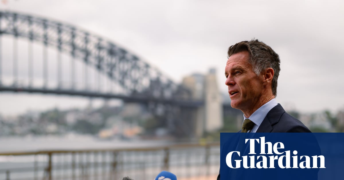 Chris Minns flags further crackdown on protests in central Sydney