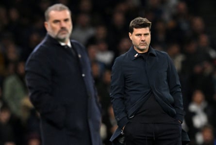 Ange Postecoglou (left) and Mauricio Pochettino on the sidelines