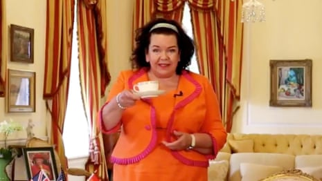 British ambassador to Washington calls in military for tea-making demonstration – video
