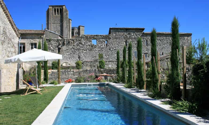 Swimming pool at La Maison d’Aux hotel, La Romieu, Gers, France