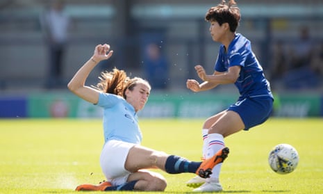 Manchester City’s Jill Scott tackles Chelsea’s talented South Korean player Ji So Yun.