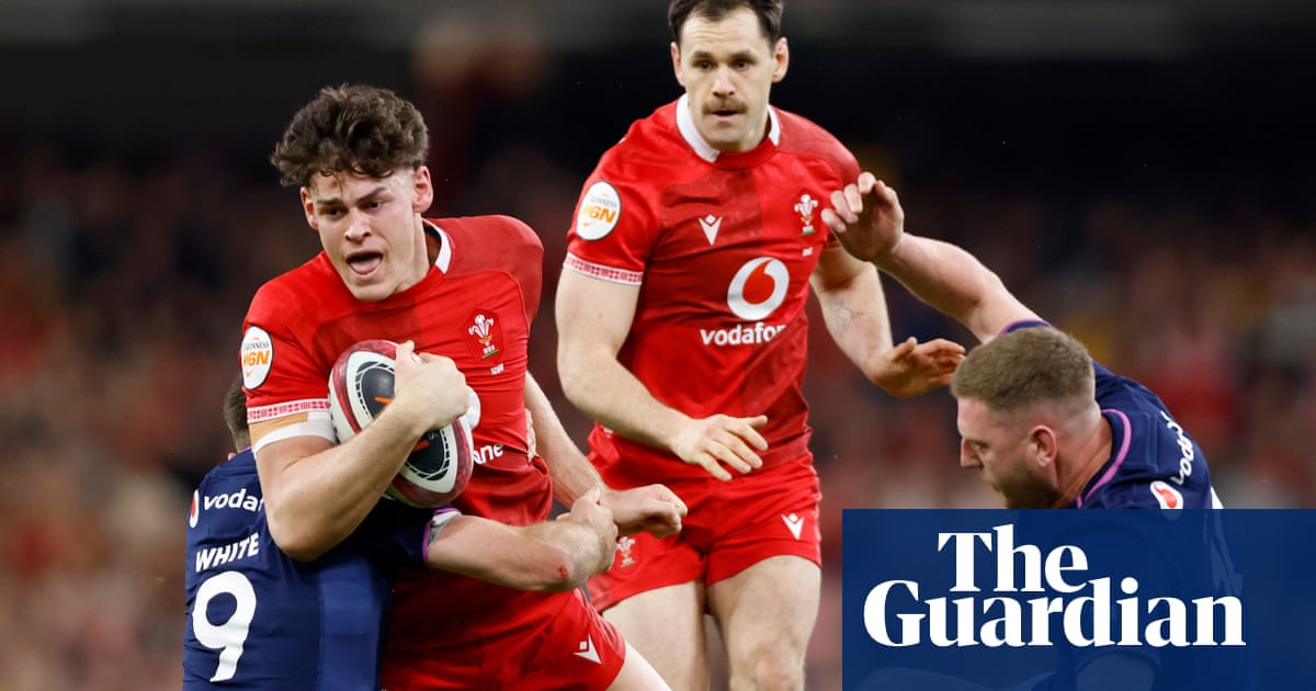 Wales can find a way to fly against Ireland – if they manage to dump their baggage