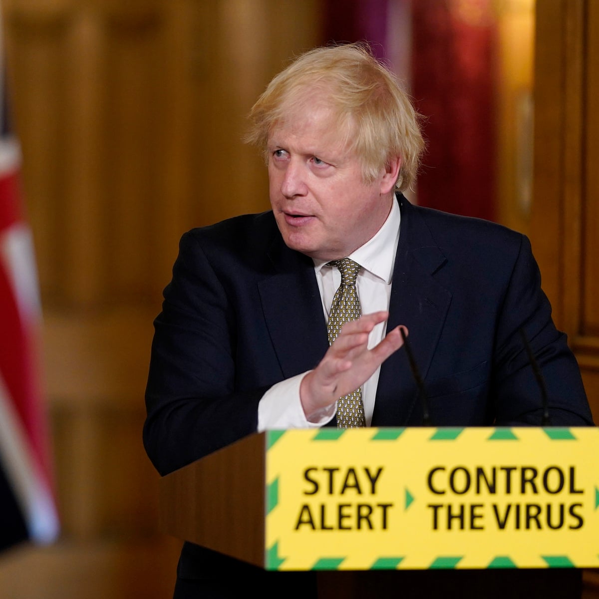 Johnson S Defence Of Cummings Sparks Anger From Allies And Opponents Alike Politics The Guardian