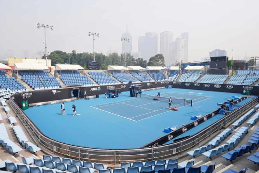The city skyline shrouded by smoke haze from bushfires during an Australian Open practice session on Tuesday.