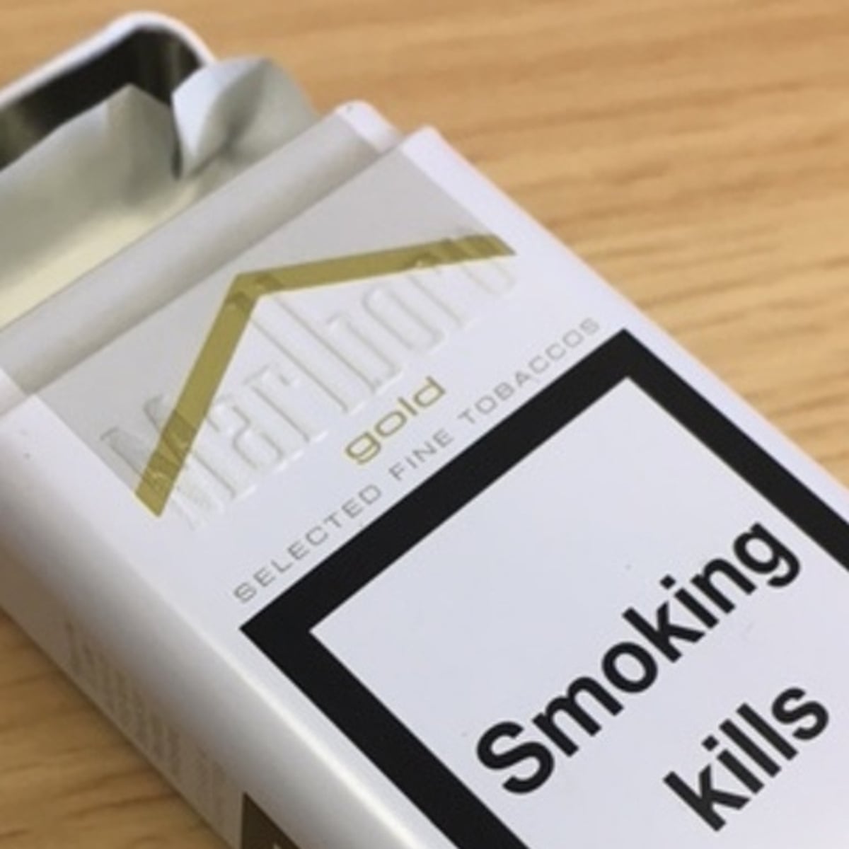 sobranie cigarettes wikipedia File:سوبرانی Sobranie 03.jpg sobranie cigarettes wikipedia File:سوبرانی Sobranie 03.jpg