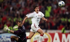 UEFA Champions League Final - AC Milan v Liverpool<br>ISTANBUL, TURKEY - MAY 25:  AC Milan forward Hernan Crespo of Argentina scores the third goal past Liverpool goalkeeper Jerzy Dudek of Poland during the European Champions League final between Liverpool and AC Milan on May 25, 2005 at the Ataturk Olympic Stadium in Istanbul, Turkey. (Photo by Alex Livesey/Getty Images)