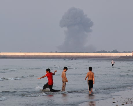 ‘It’s truly hell here’: airstrikes, repression and water shortages become ‘new normal’ for Iranians