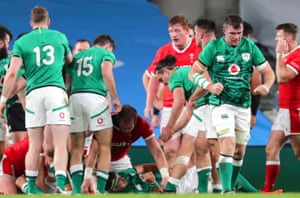 Ireland’s Peter O’Mahony celebrates Quinn Roux’s try.