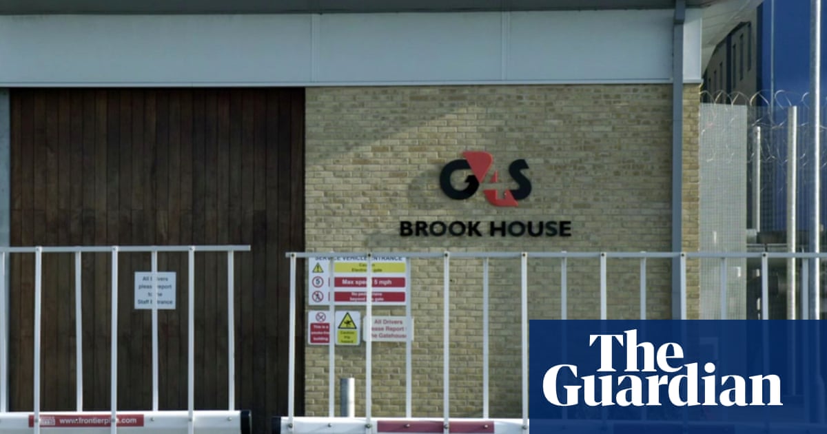 Whistleblower tells inquiry of ‘shocking’ abuse at immigration detention centre