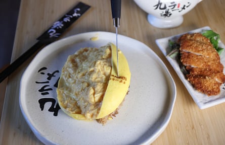 omurice at Kyuramen, Winchester, MA